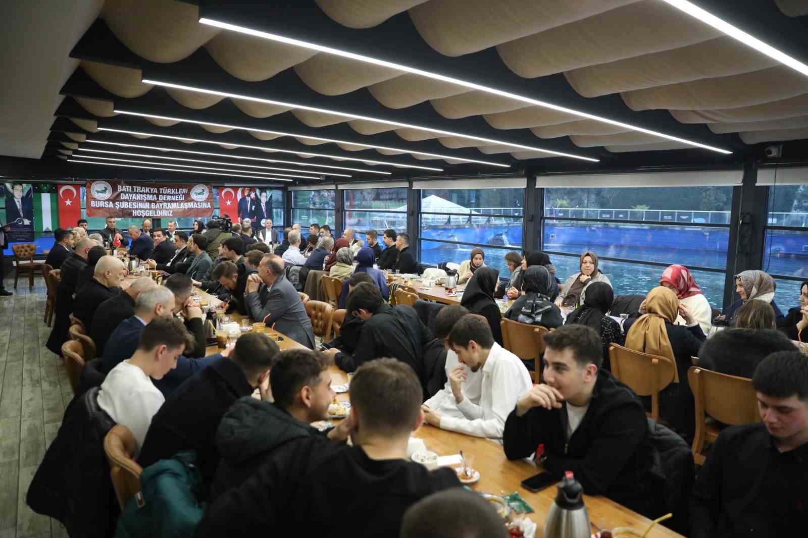 Batı Trakya Türkleri Bursa’da bayramlaştı
