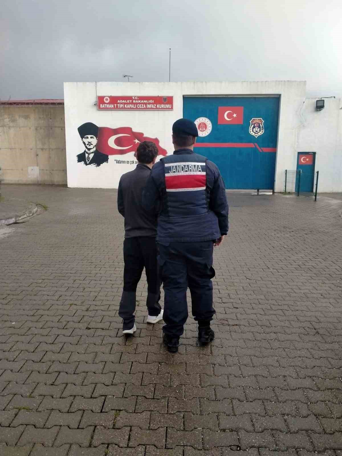 Batman’da aranan 3 hükümlü tutuklandı
