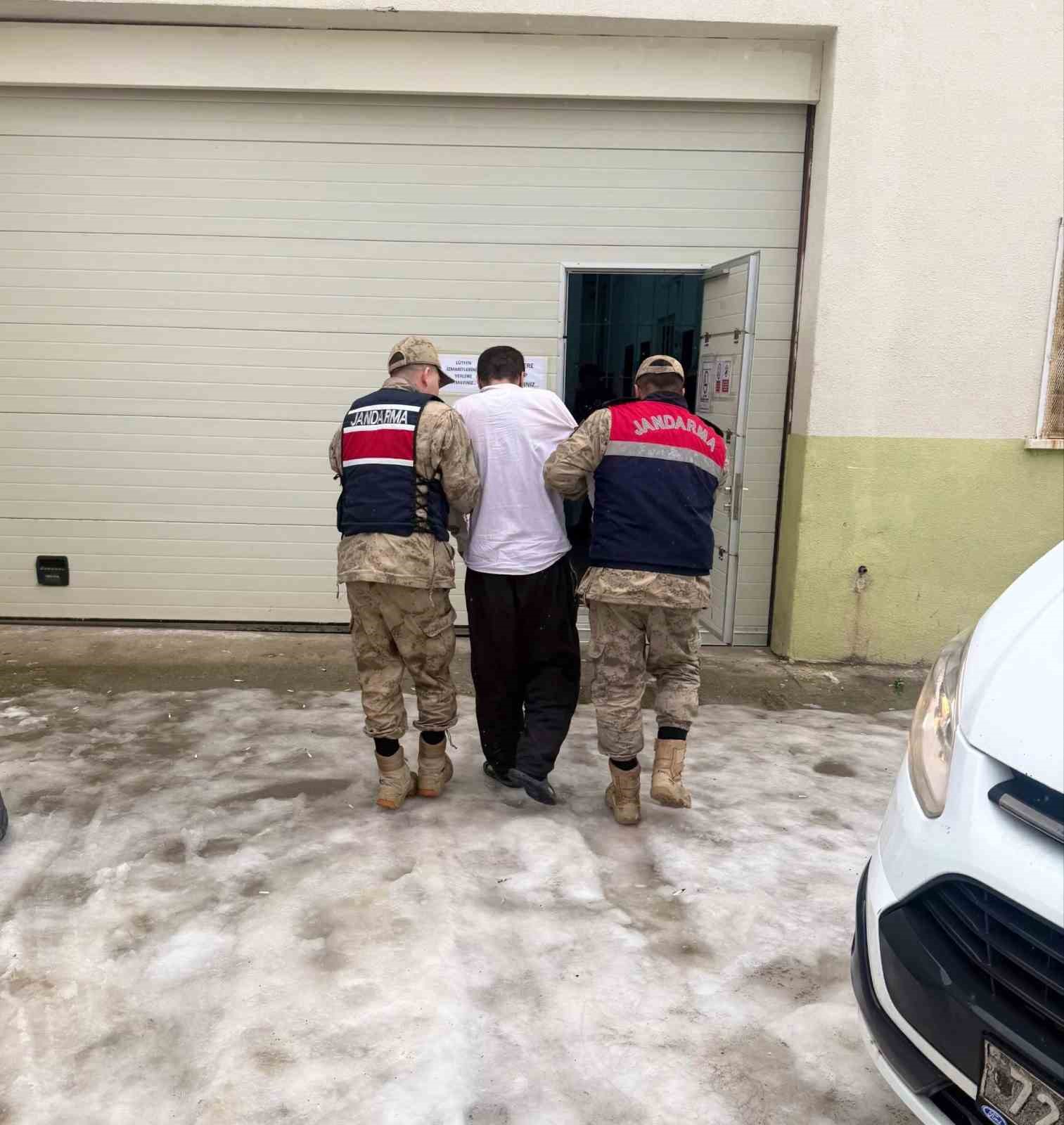 Batman’da aranan şahıslara yönelik operasyon: 30 kişi yakalandı
