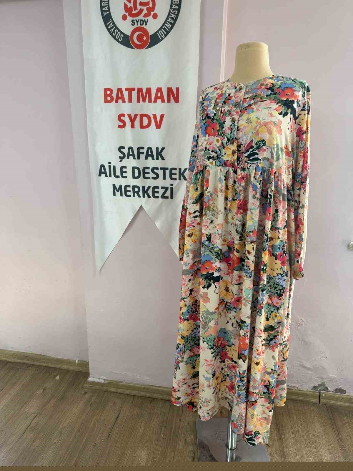 Batman’da kadınlar ilmek ilmek geleceği dokuyor
