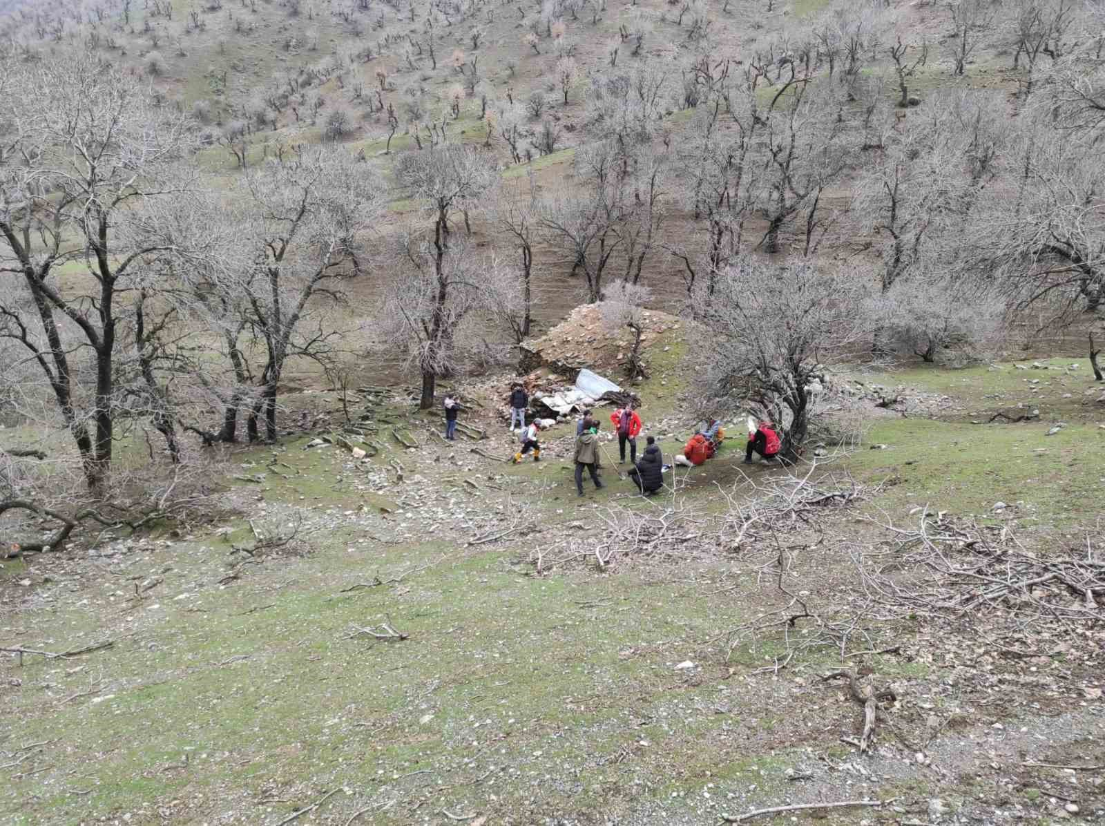 Batman’da keşfedilen gizemli yeraltı camisi ziyaretçi akınına uğruyor
