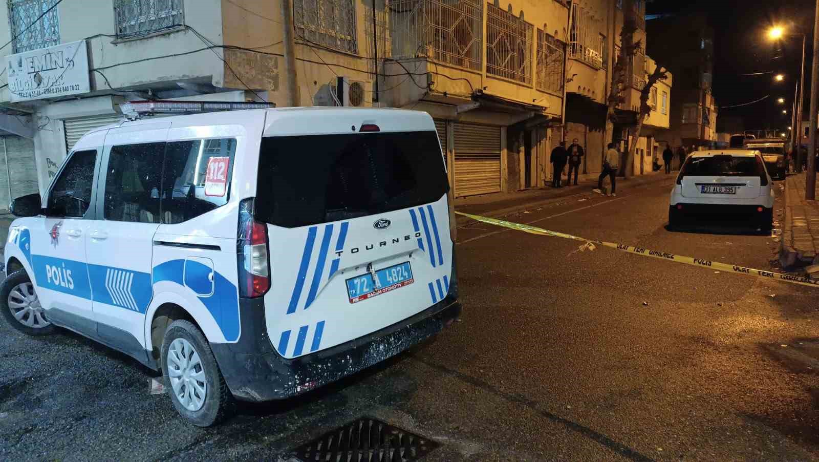 Batman’da komşular arası taş, sopa ve bıçaklı kavga: 9 yaralı
