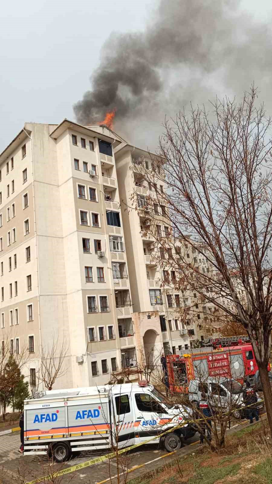 Batman’da korkutan yangın
