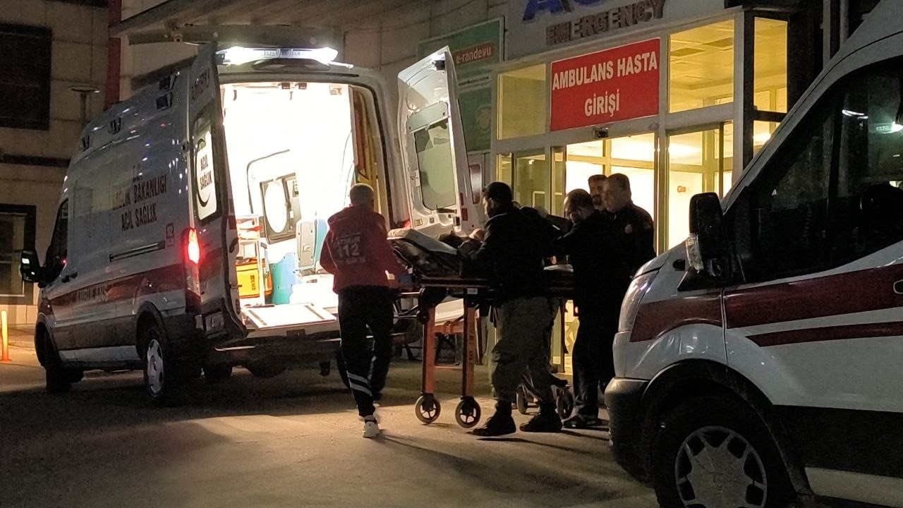 Batman’da ot yedikten sonra ilaç içen genç zehirlendi
