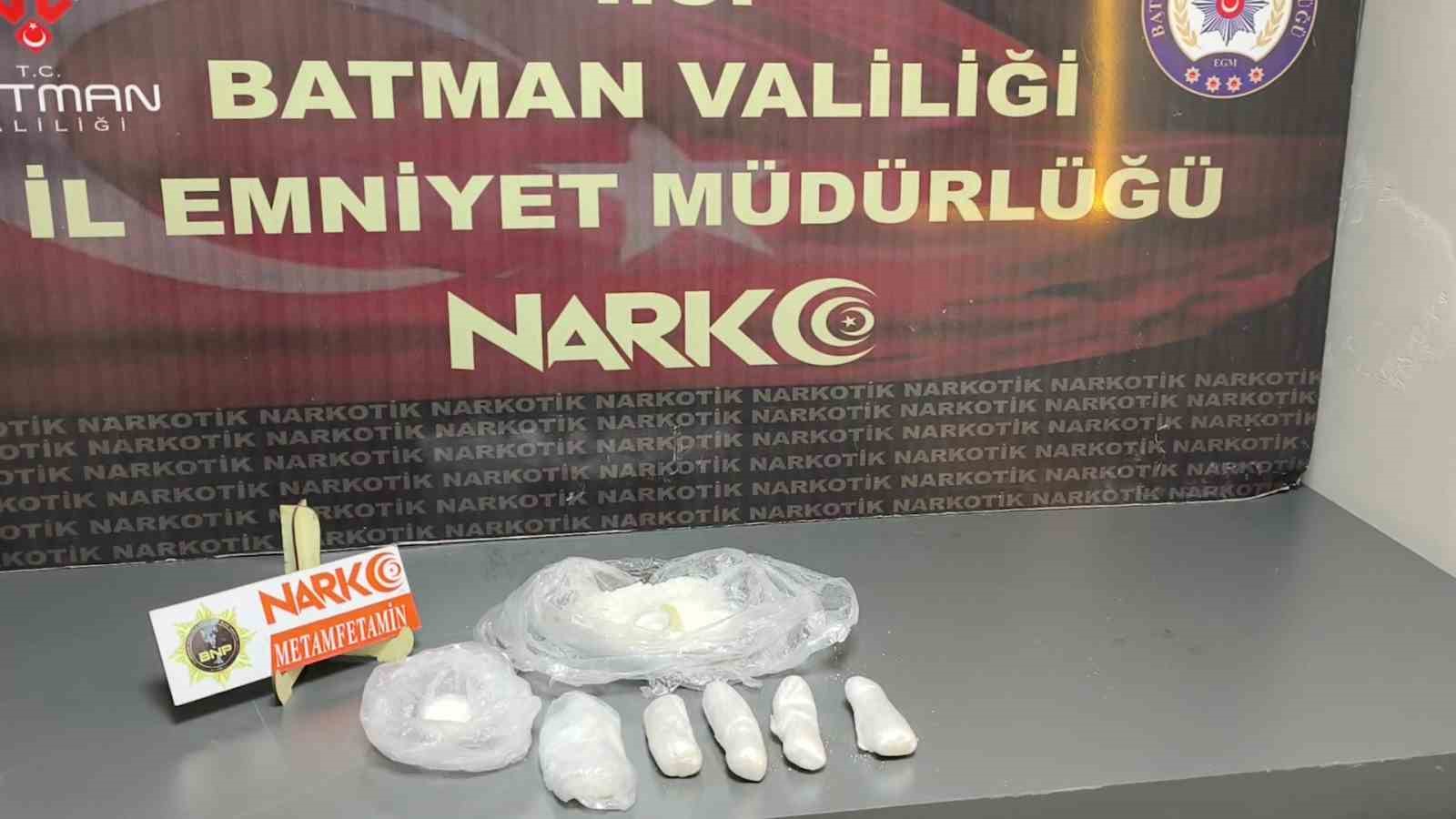 Batman’da otel odasında 514 gram metamfetamin ele geçirildi
