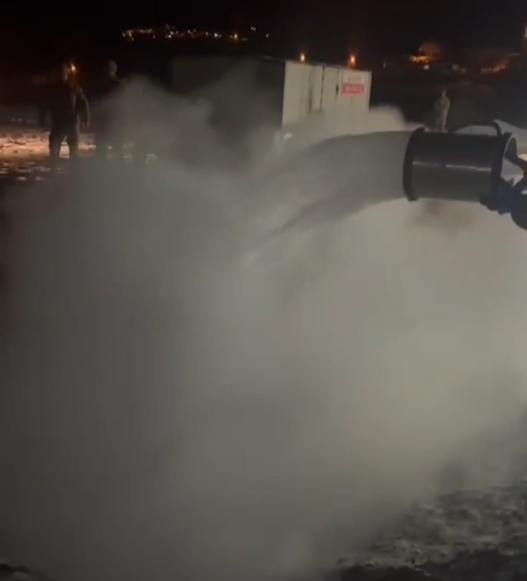 Batman’da petrol kuyusunda çıkan yangın söndürüldü
