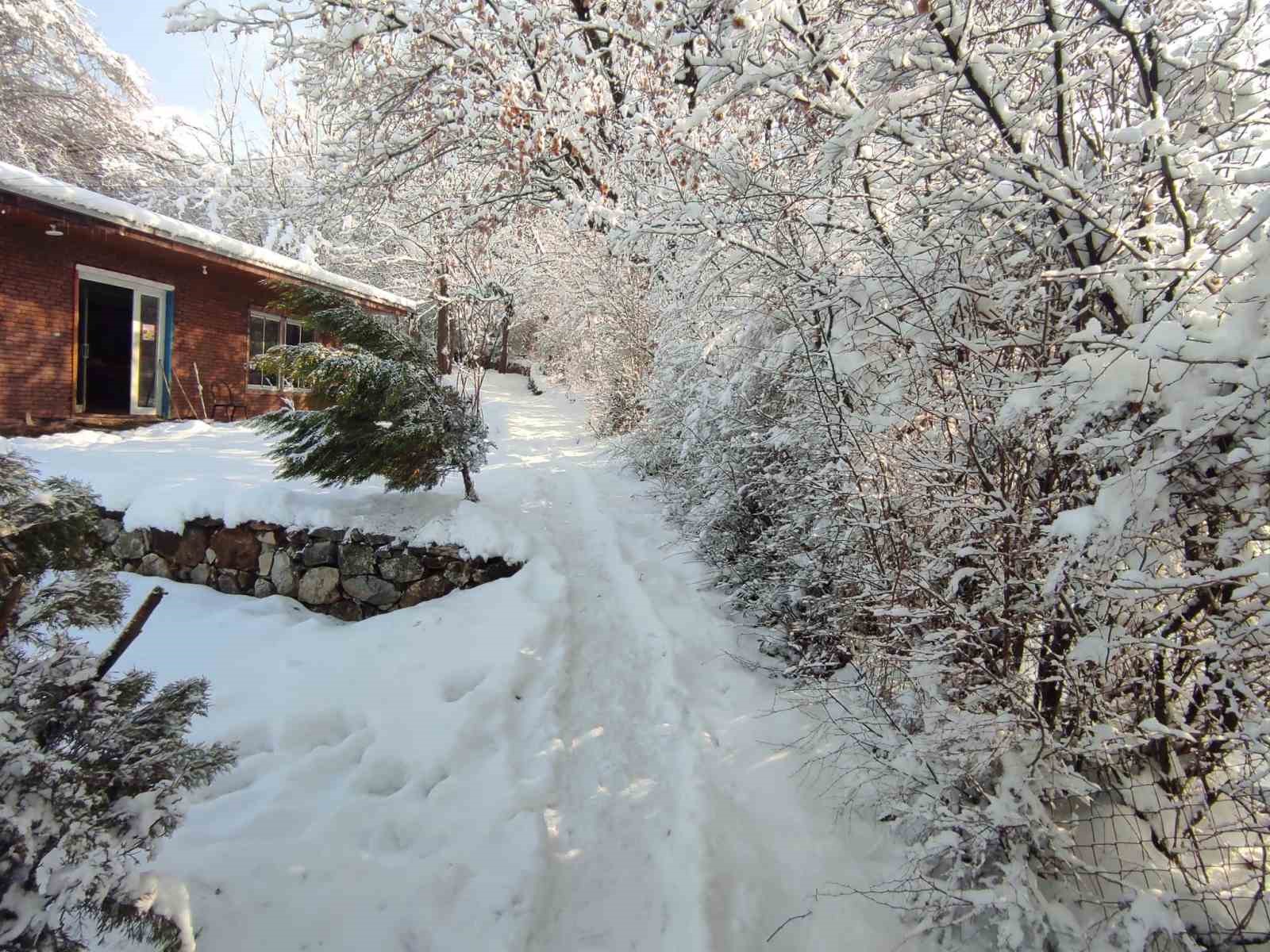 Batman’da sağanak ve kar hayatı olumsuz etkiledi
