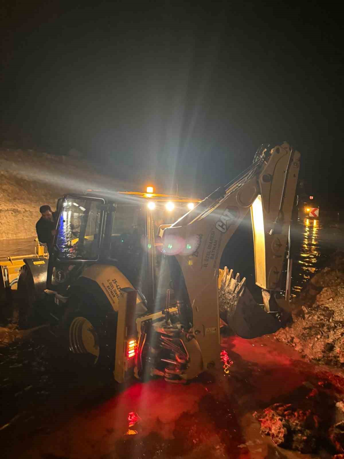 Batman’da şiddetli yağışlar hayatı olumsuz etkiledi
