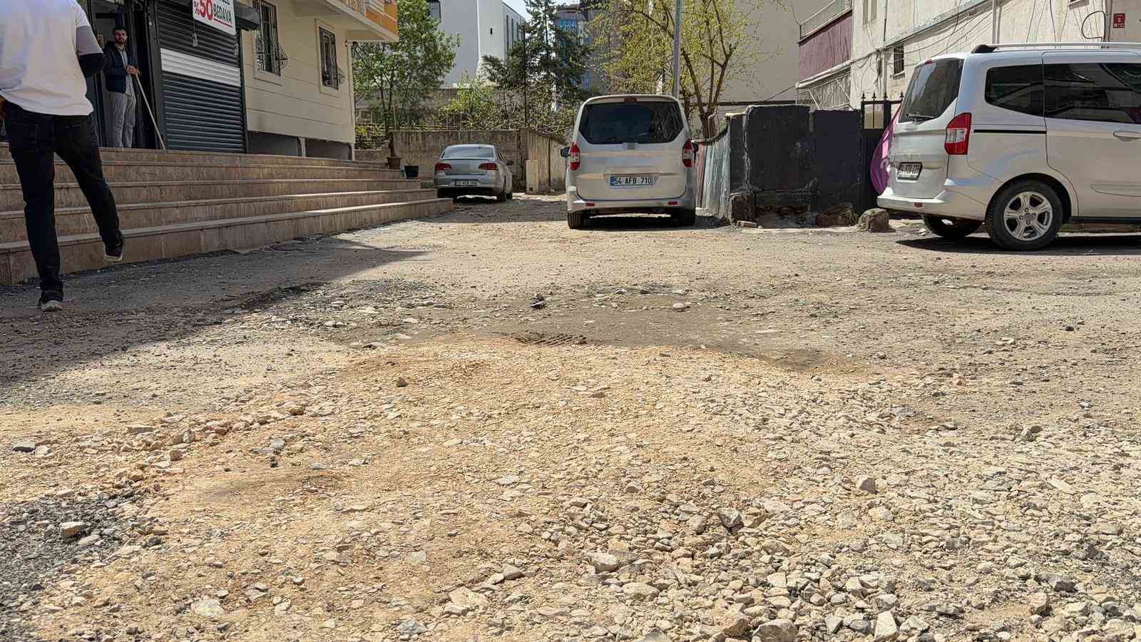 Batman’da sokaklar çukurlarla doldu
