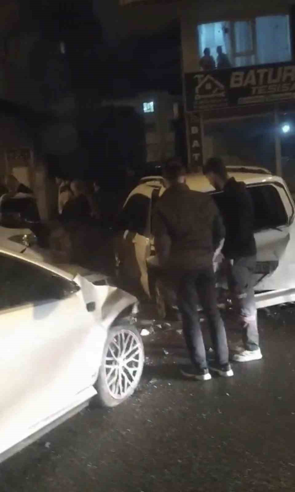 Batman’da zincirleme trafik kazası: 1 yaralı
