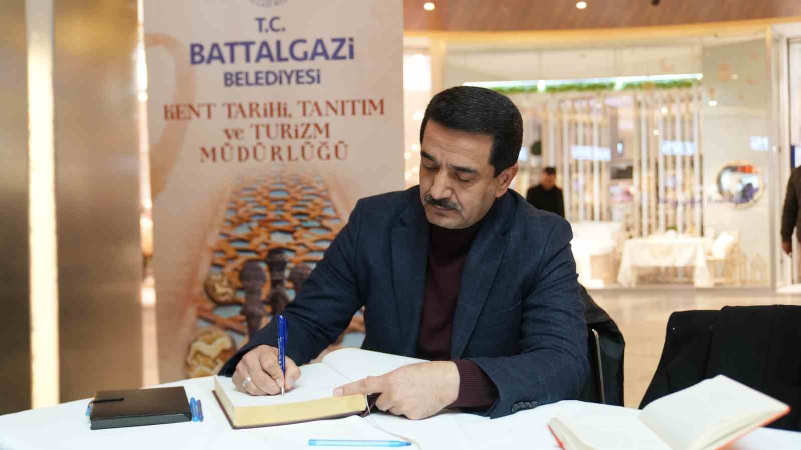 Battalgazi Belediyesi’nden 28 Şubat’a tanıklık eden fotoğraf sergisi
