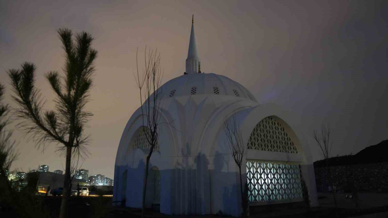 Battalgazi’de Çamurlu TOKİ cami çevresindeki çalışmalar tamamlandı
