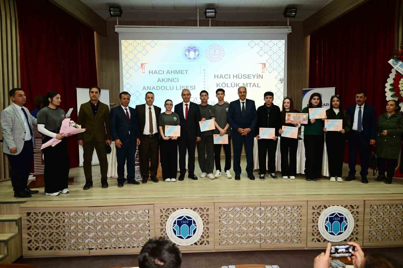 Battalgazi’de liseler arası münazara yarışması tamamlandı
