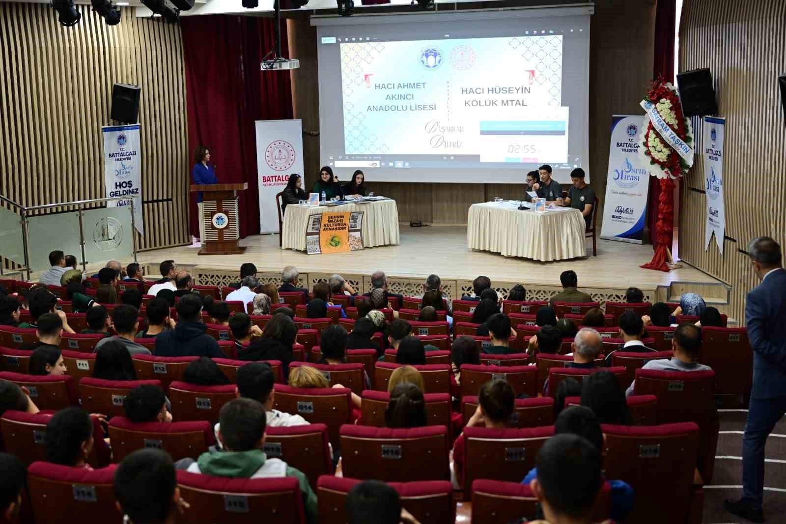 Battalgazi’de liseler arası münazara yarışması tamamlandı
