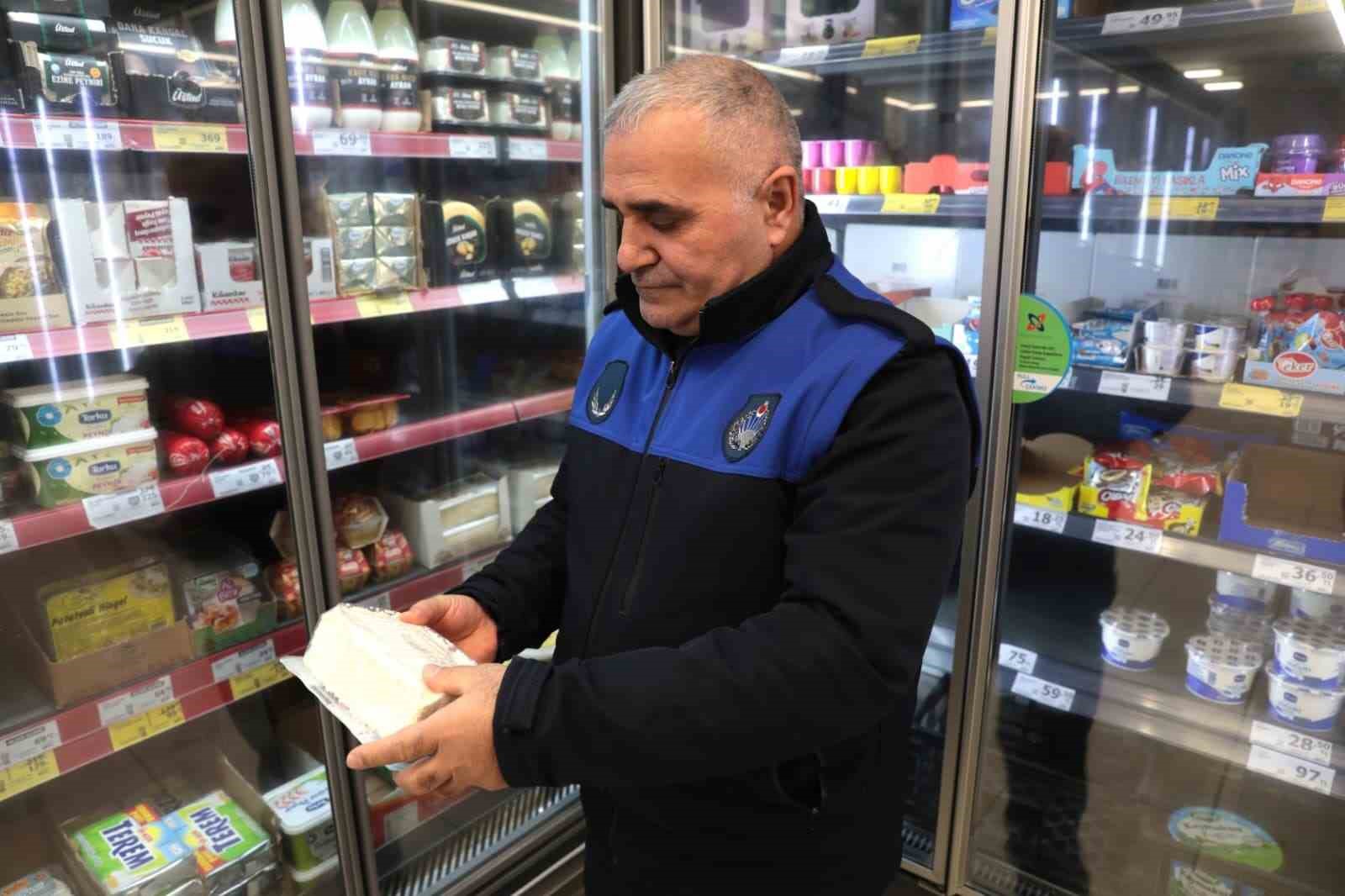 Battalgazi’de market denetimleri sürüyor
