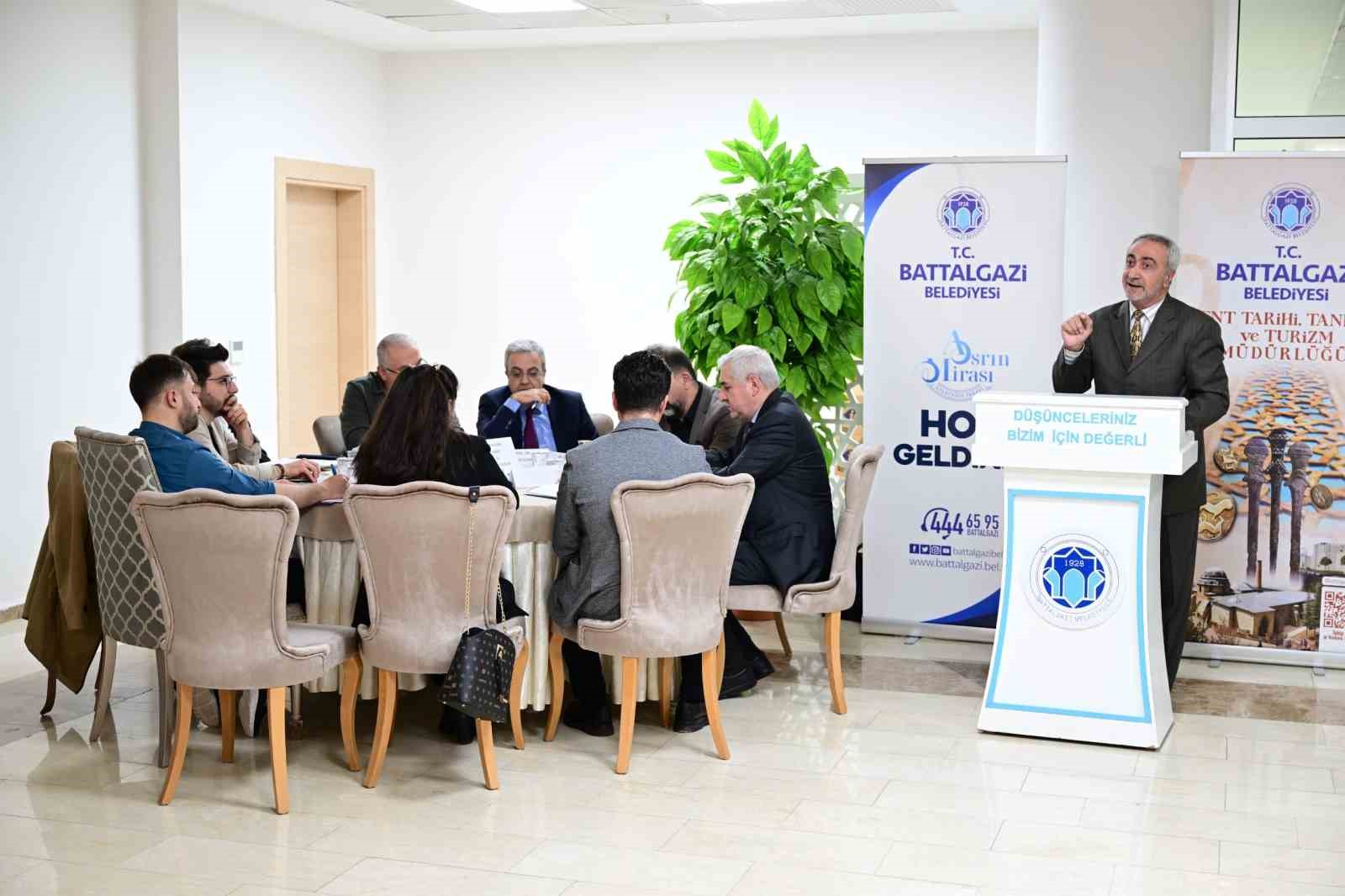 Battalgazi’de ’Tarih ve Kültürel Miras Çalıştayı’ düzenlendi
