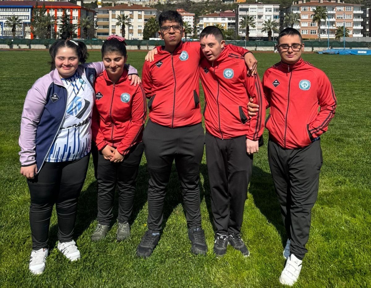 Bayburt Özel Eğitim Uygulama Okulu öğrencileri Türkiye şampiyonu oldu
