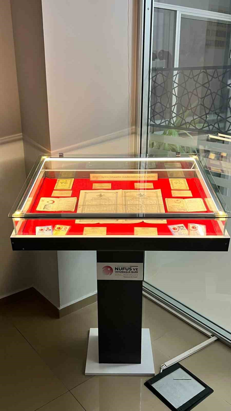 Bayburt’ta 150 yıllık nüfus arşivi sergilendi
