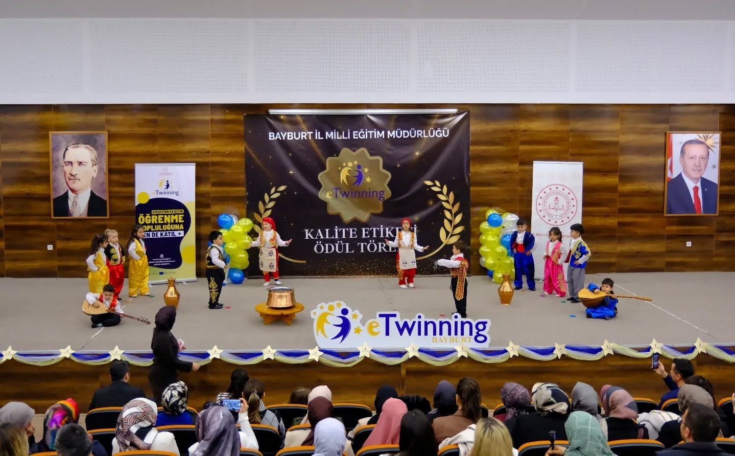 Bayburt’ta 9 okul ‘eTwinning Okulu’ ünvanı aldı
