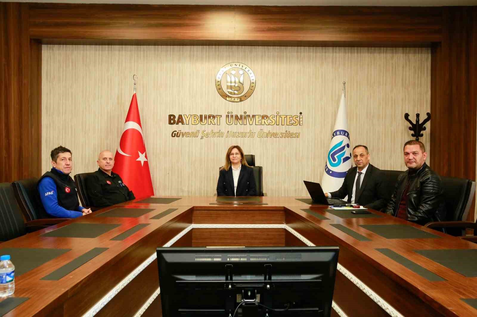 Bayburt’ta afet risk yönetimi çalışmaları ele alındı
