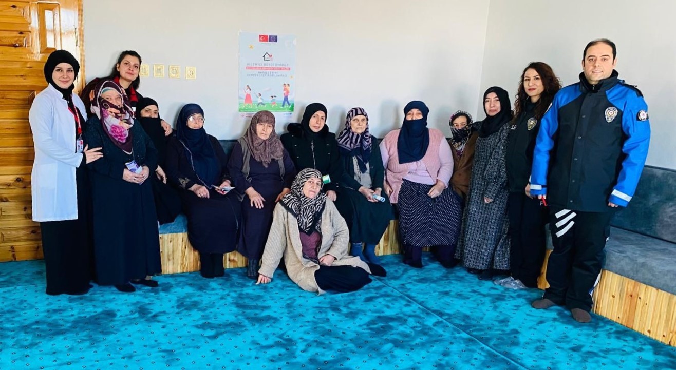 Bayburt’ta aileye yönelik bilgilendirme çalışması

