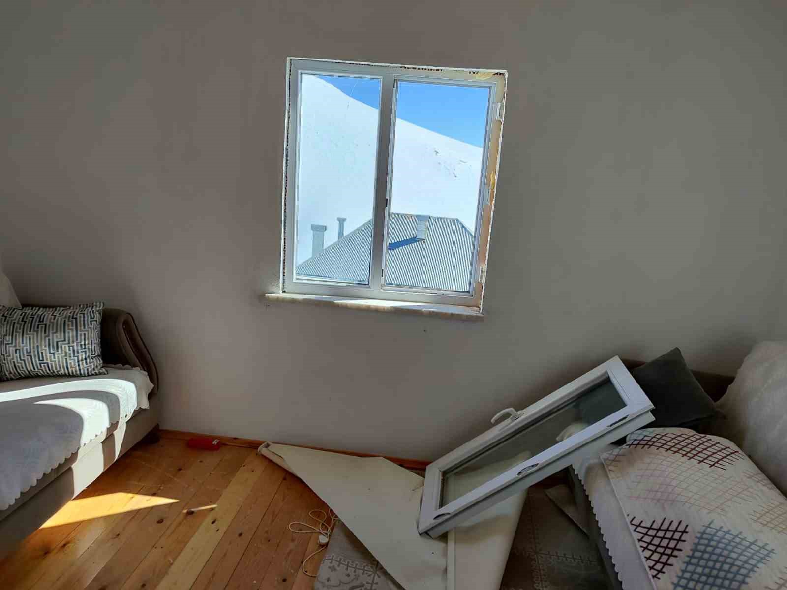 Bayburt’ta ayı saldırılarının yaşandığı yaylada ulaşım sorunu sürüyor
Bayburt’ta ayı saldırılarının yaşandığı yaylada ulaşım sorunu sürüyor