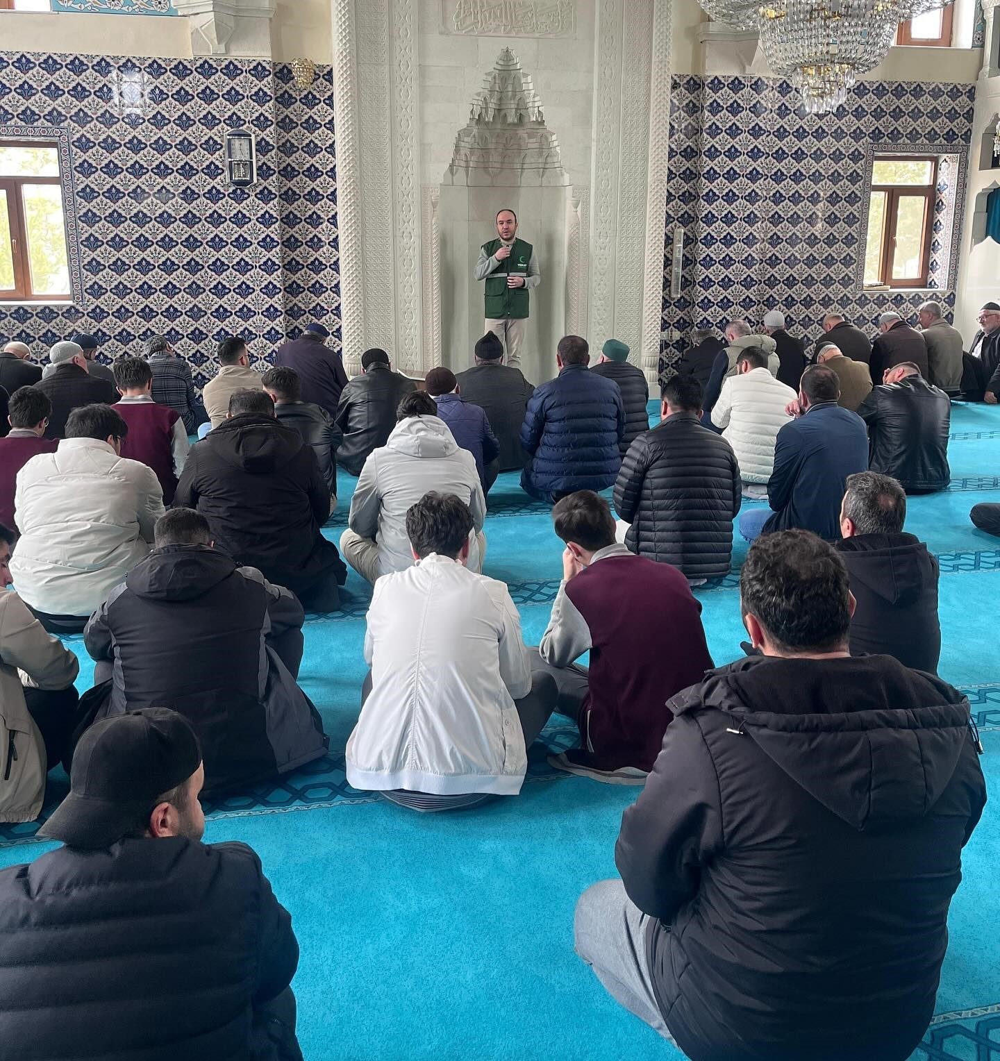 Bayburt’ta cami cemaati bağımlılıkla mücadele konusunda bilgilendirildi
