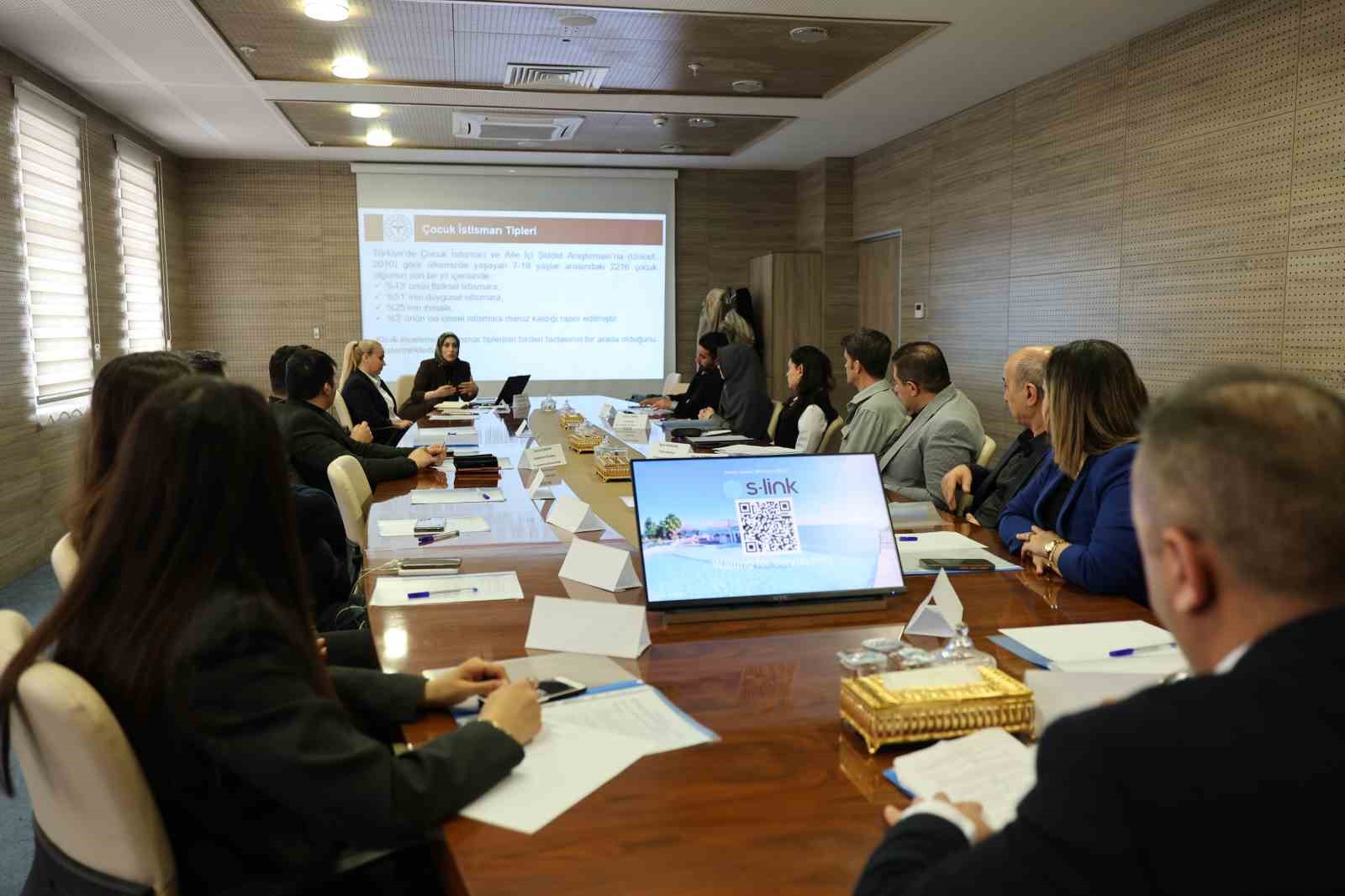 Bayburt’ta Çocuk İzlem Merkezi toplantısı yapıldı
