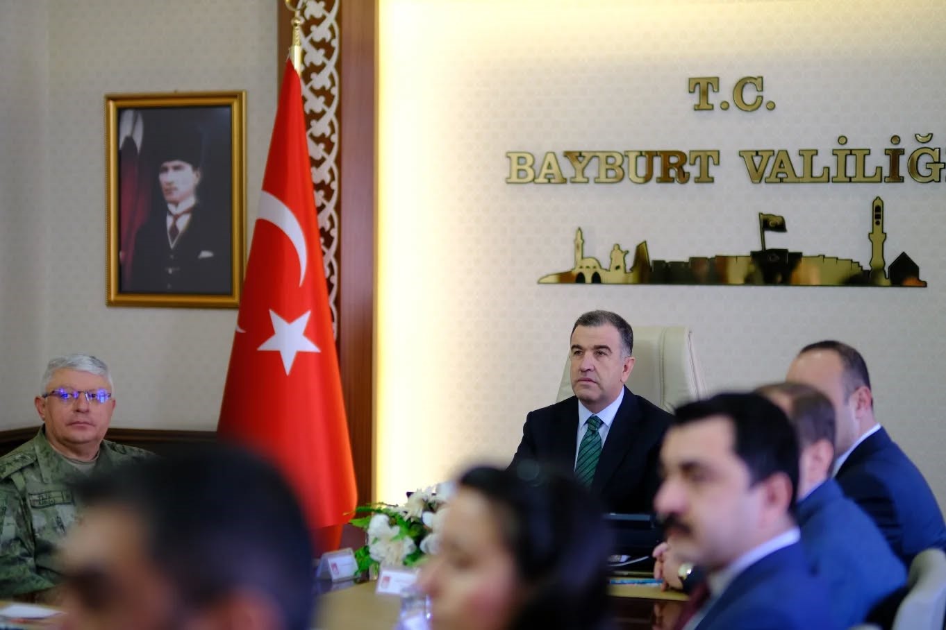 Bayburt’ta güvenlik ve asayiş tedbirleri masaya yatırıldı
