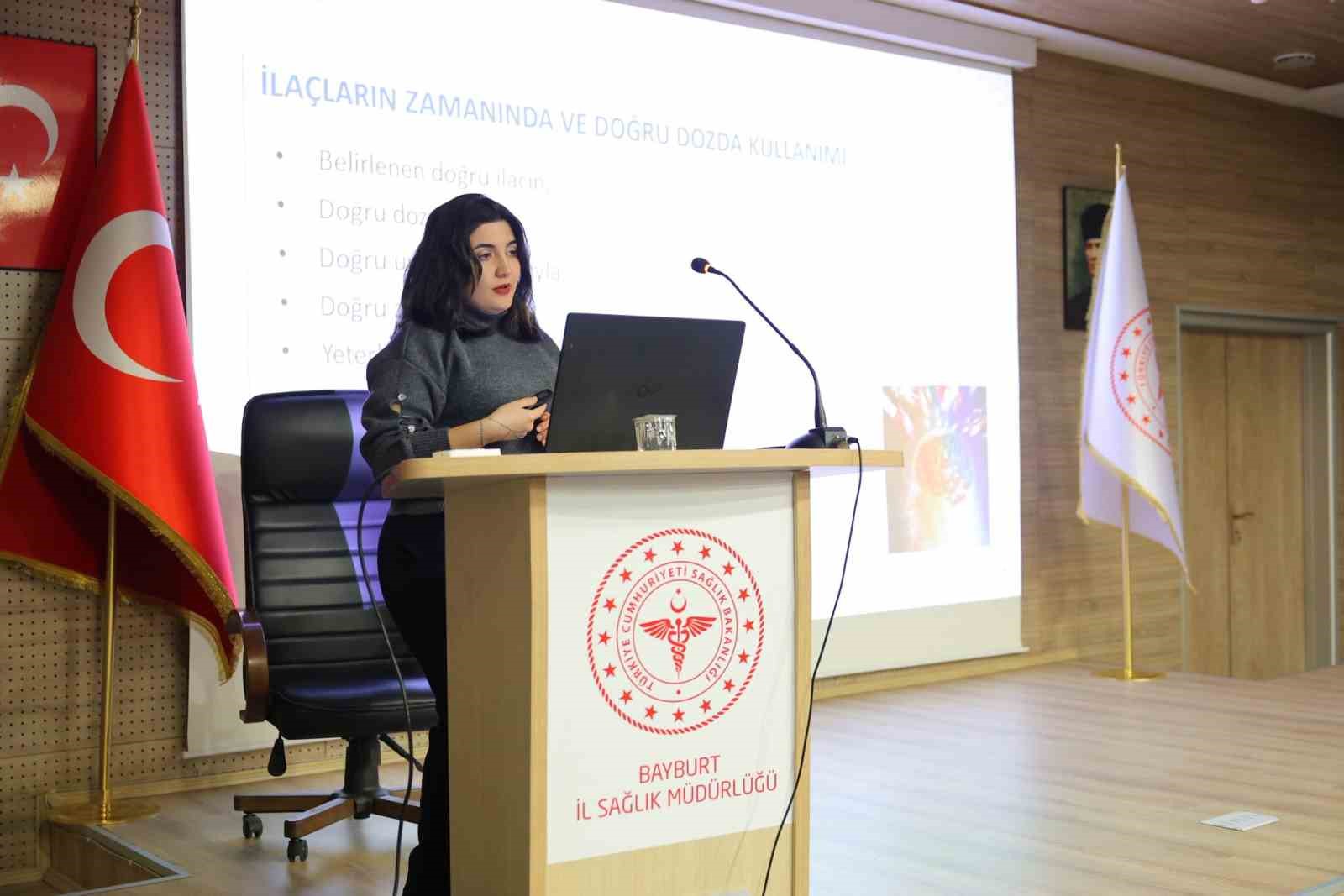 Bayburt’ta SAHA eğitimleri devam ediyor
