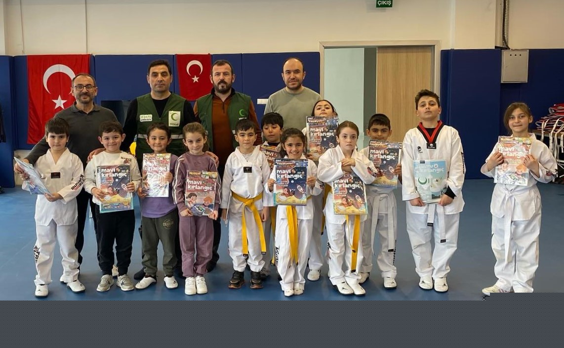 Bayburt’ta tekvando öğrencilerine teknoloji bağımlılığı eğitimi verildi
