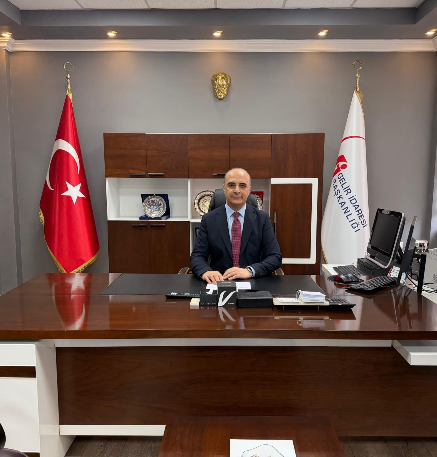 Bayburt’un yeni Defterdarı Hikmet Yıldız göreve başladı
