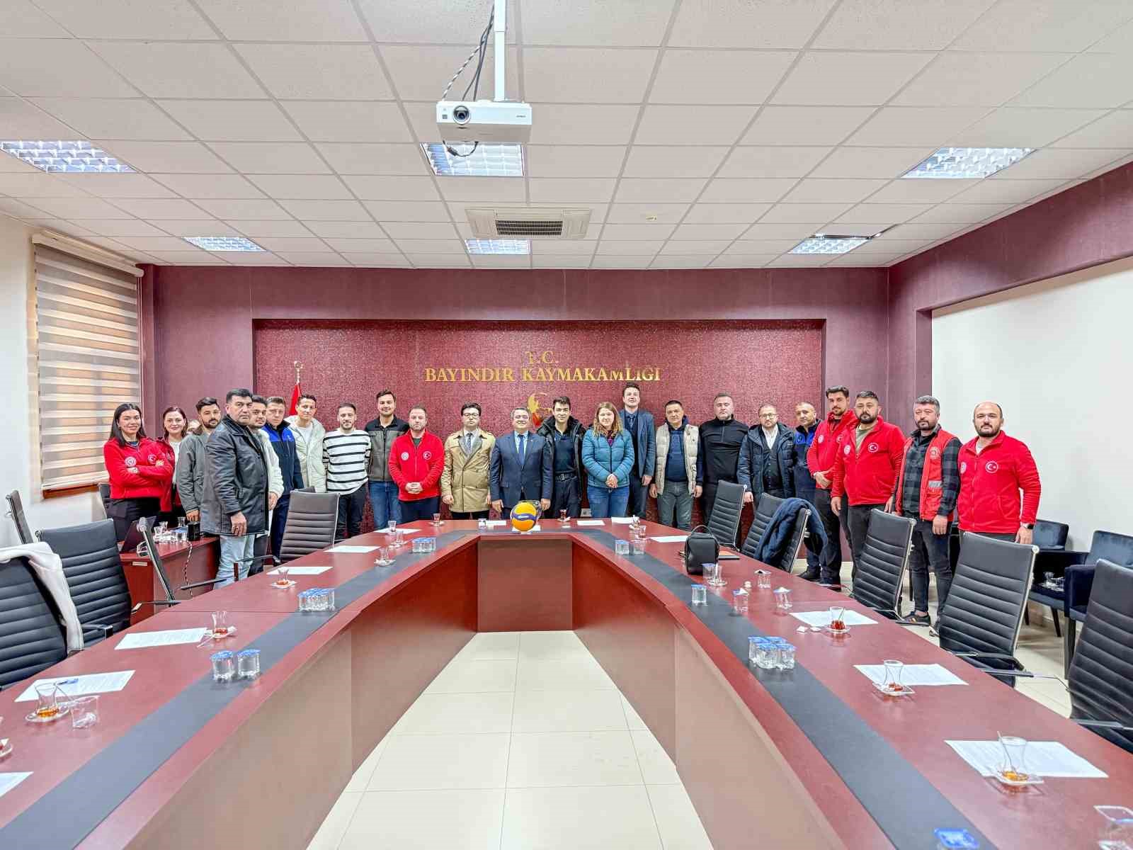 Bayındır’da Kurumlar Arası Voleybol Şenliği başlıyor
