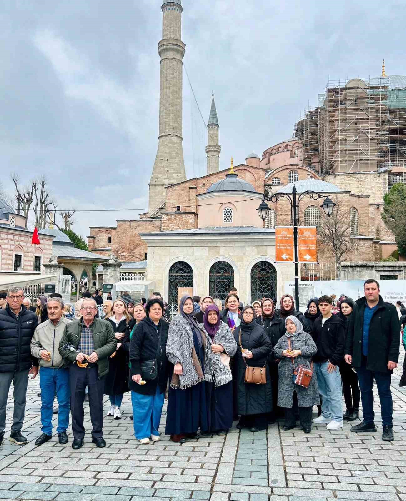 Bayırköy Belediyesi’nden İstanbul gezisi

