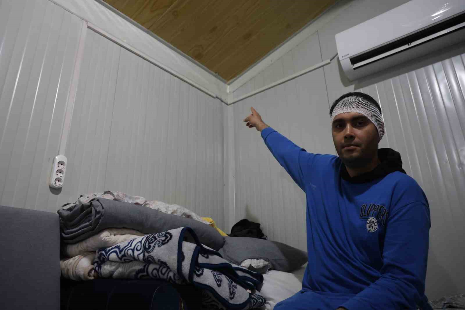 Bayram günü konteyneri delip geçen yorgun merminin kafasına isabet etmesiyle kabusu yaşadı
