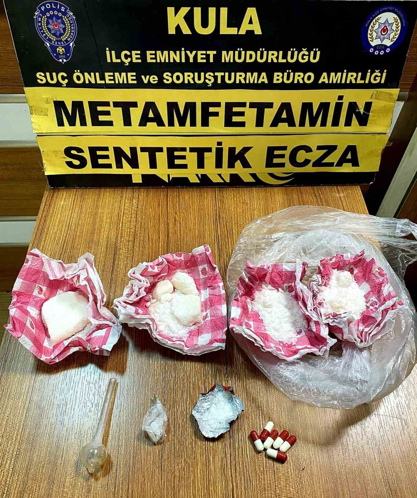 Bayram öncesi uyuşturucu operasyonu: 2 kişi tutuklandı
