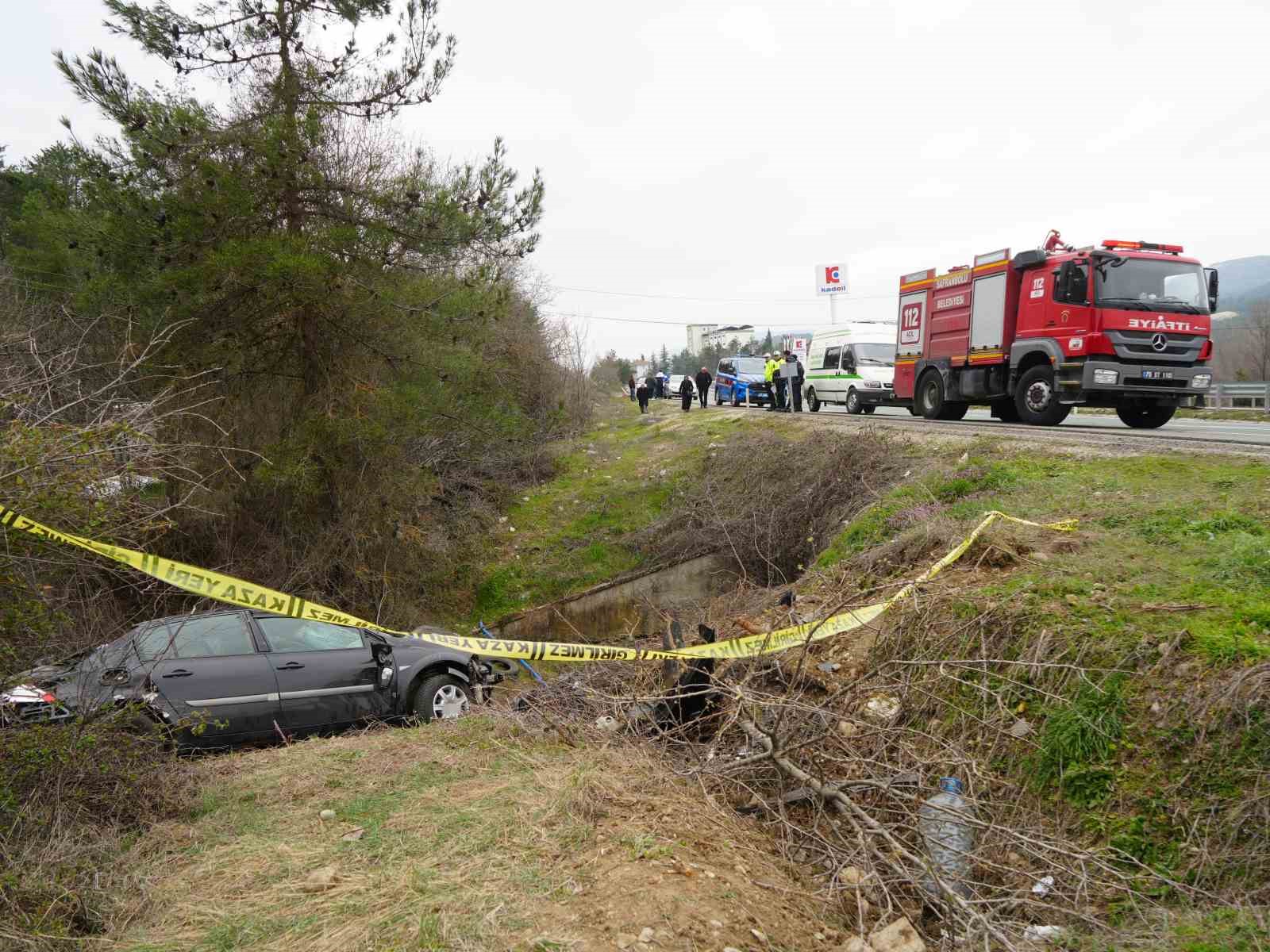 Bayram tatili yolunda feci kaza: 1 ölü, 4 yaralı
