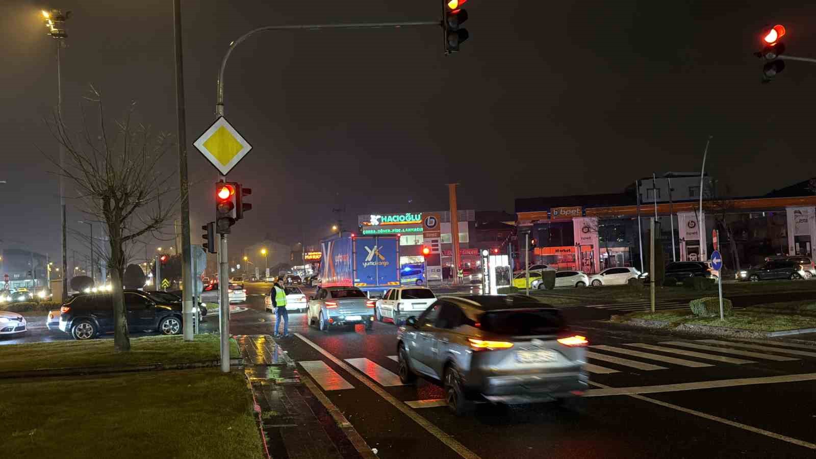 Bayram yoğunluğuna polis müdahalesi
