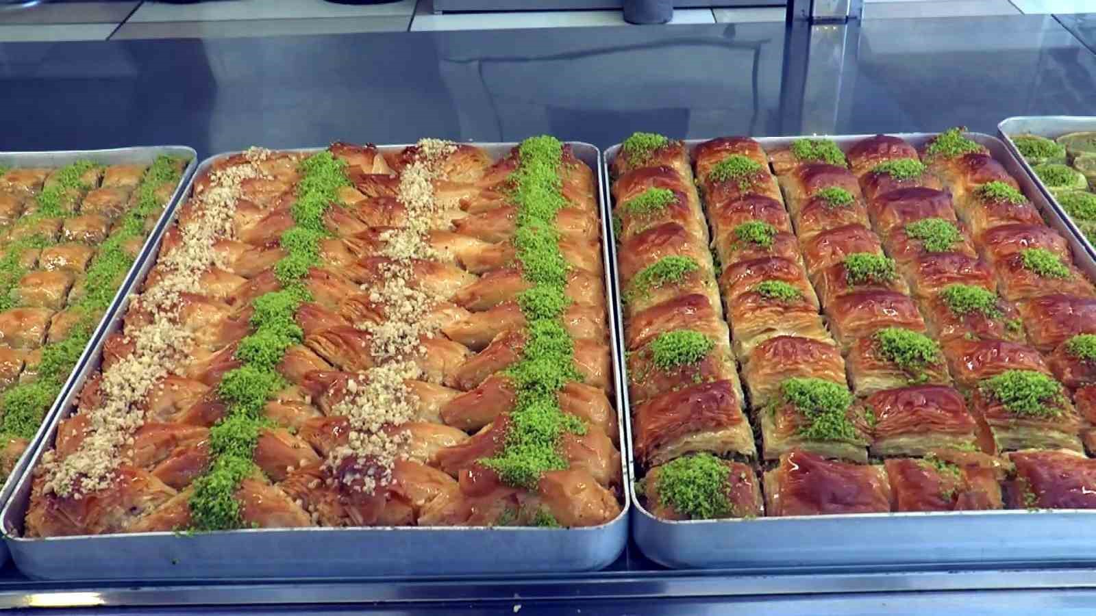 Bayramda ’merdiven altı’ tatlıya dikkat
