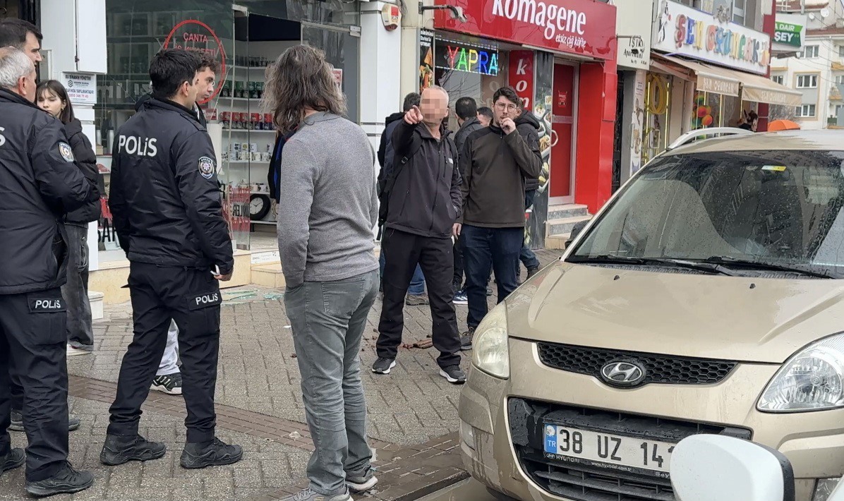 Baz istasyonuna bakım yaparken çatıdan düşen işçi ağır yaralandı
