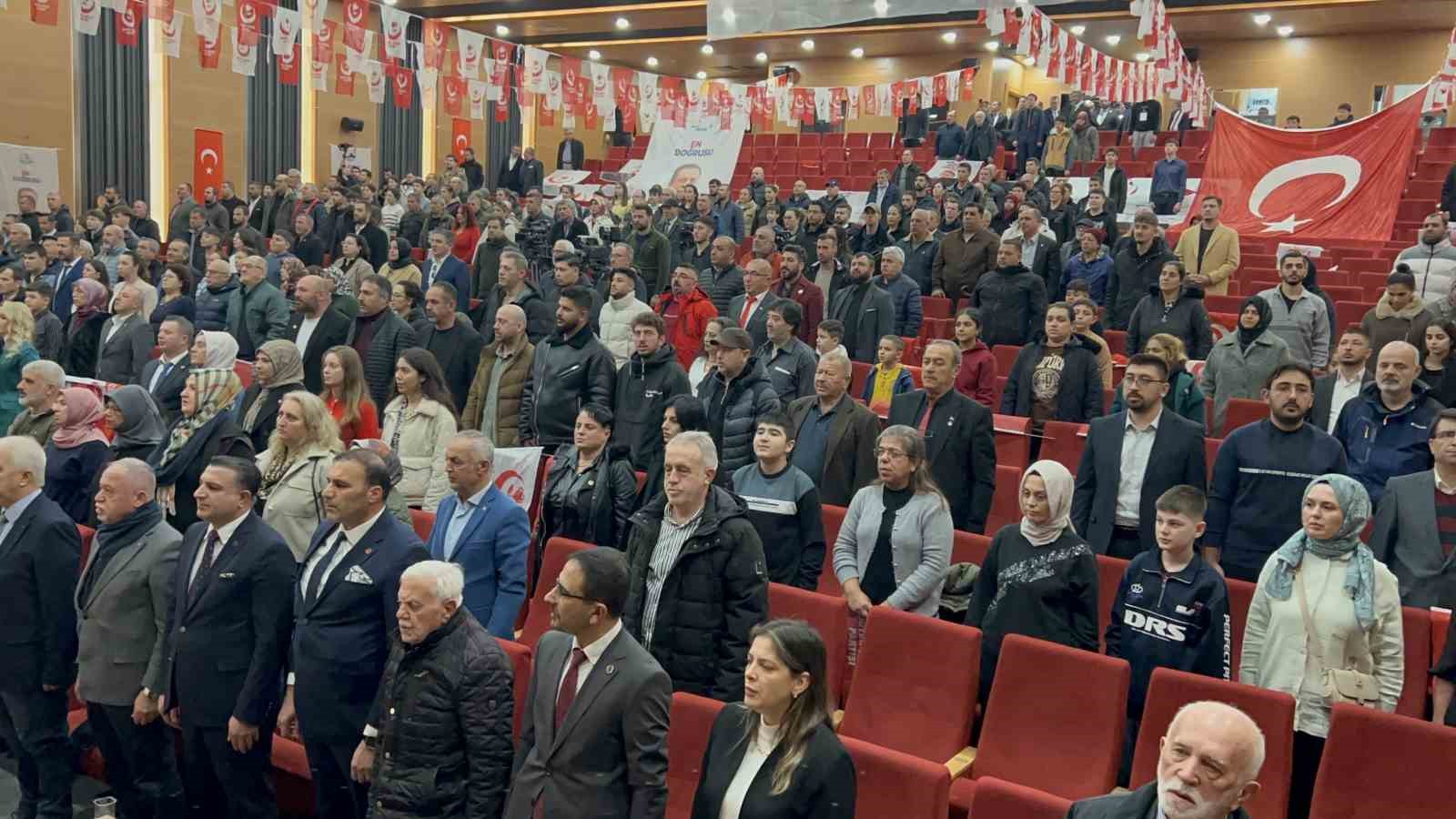 BBP Genel Başkanı Destici: "Terörle, teröristle müzakere olmaz, mücadele edilerek kökü kazınmalıdır"
