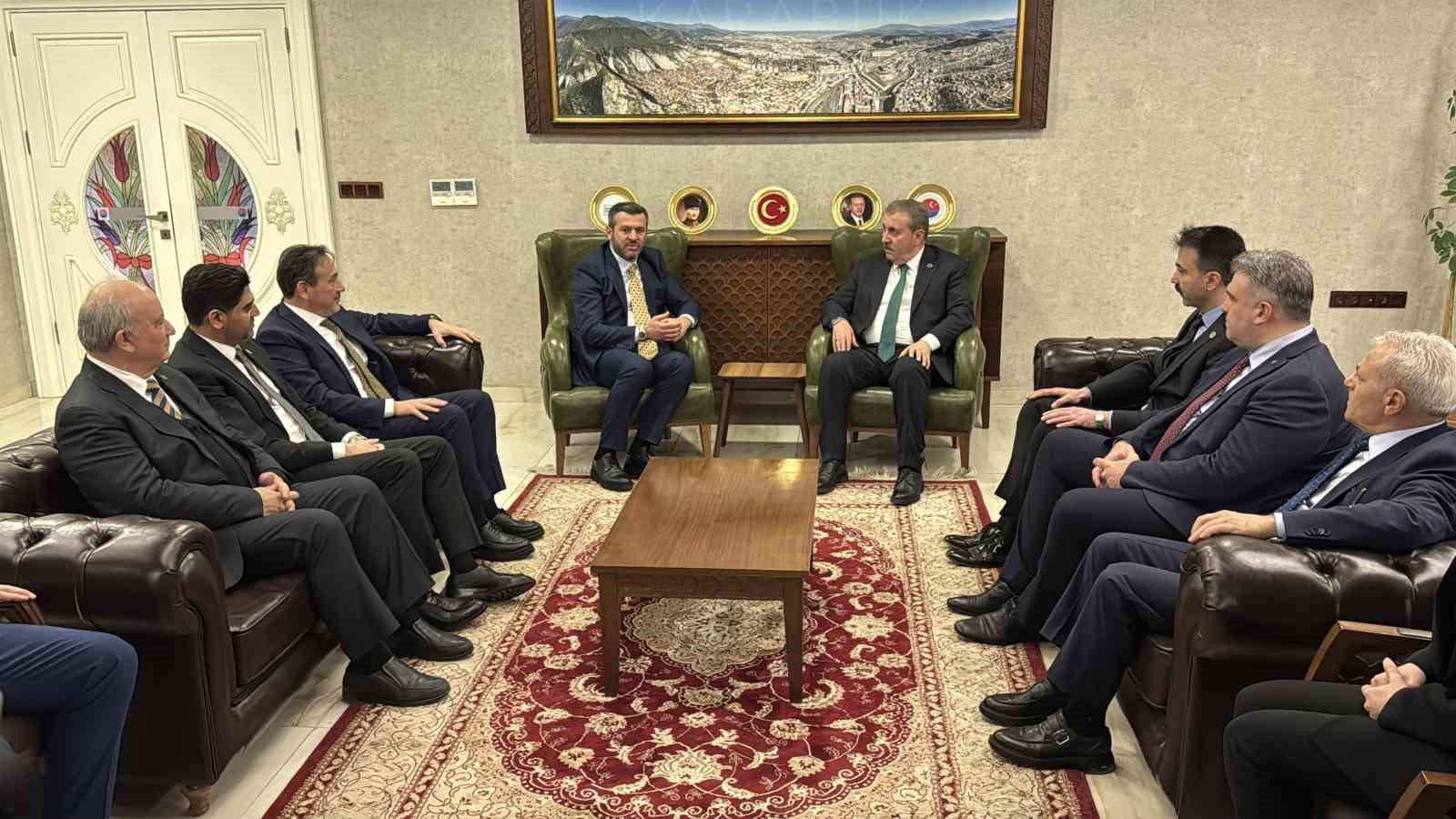 BBP Genel Başkanı Destici: "Trump ve Netenyahu gibi liderler dünya tarihinden silinmelidir"
