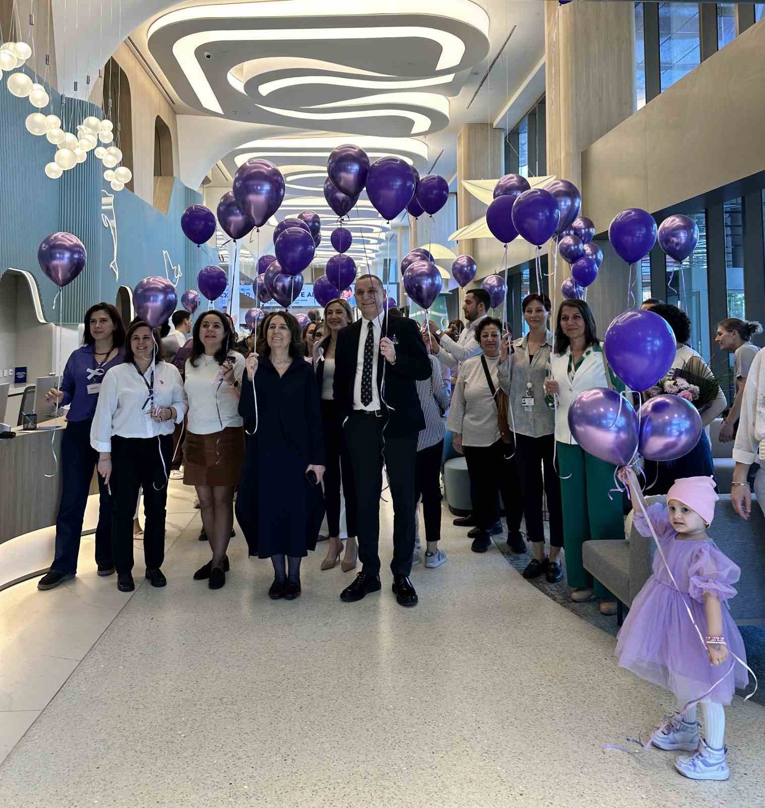 Bebeklikte kansere yakalanan minik kahramanların umut veren zaferi
Bebeklikte kansere yakalanan minik kahramanların umut veren zaferi