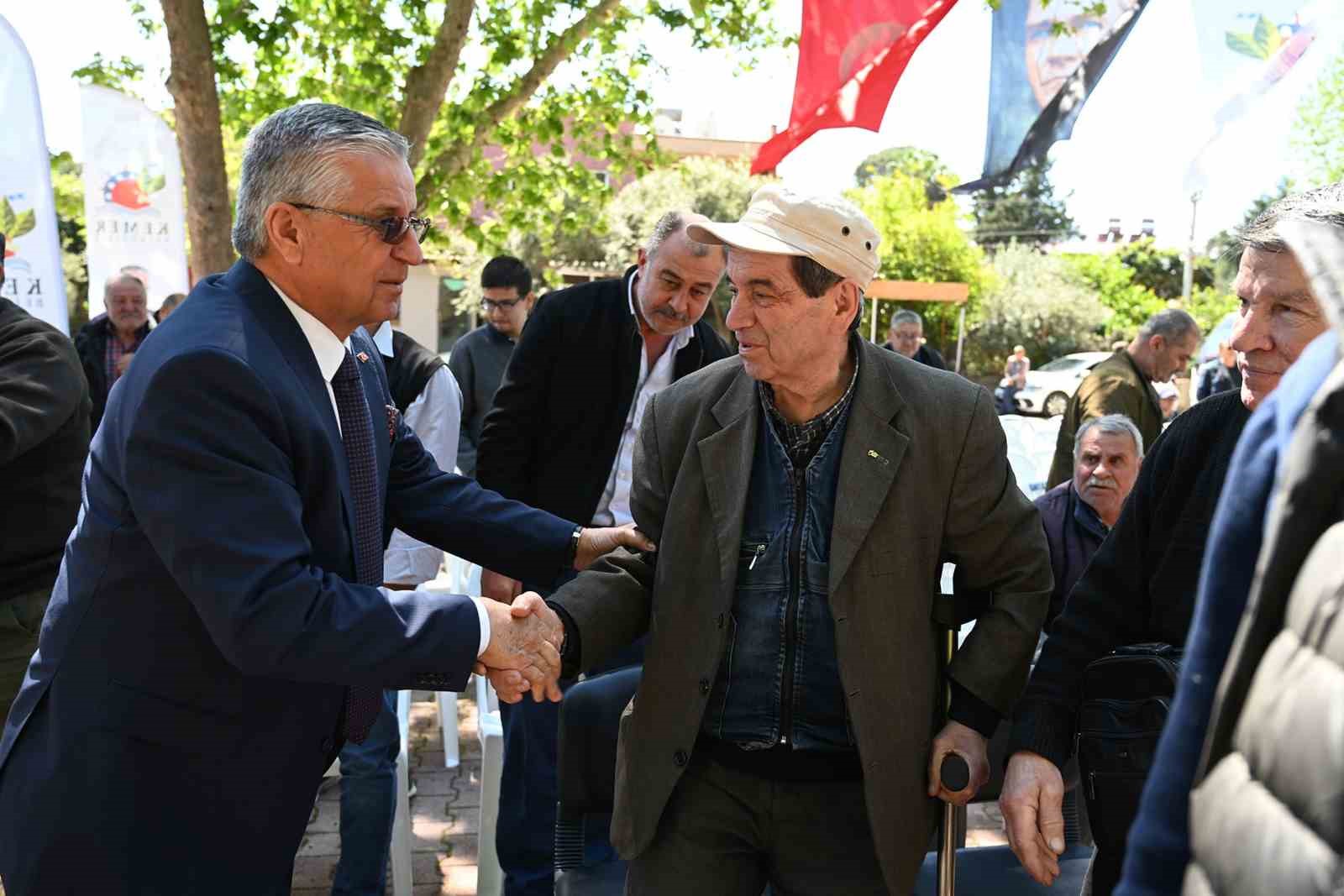 Beldibi’nde yarım asırlık tapu hasreti sona erdi
Beldibi’nde yarım asırlık tapu hasreti sona erdi