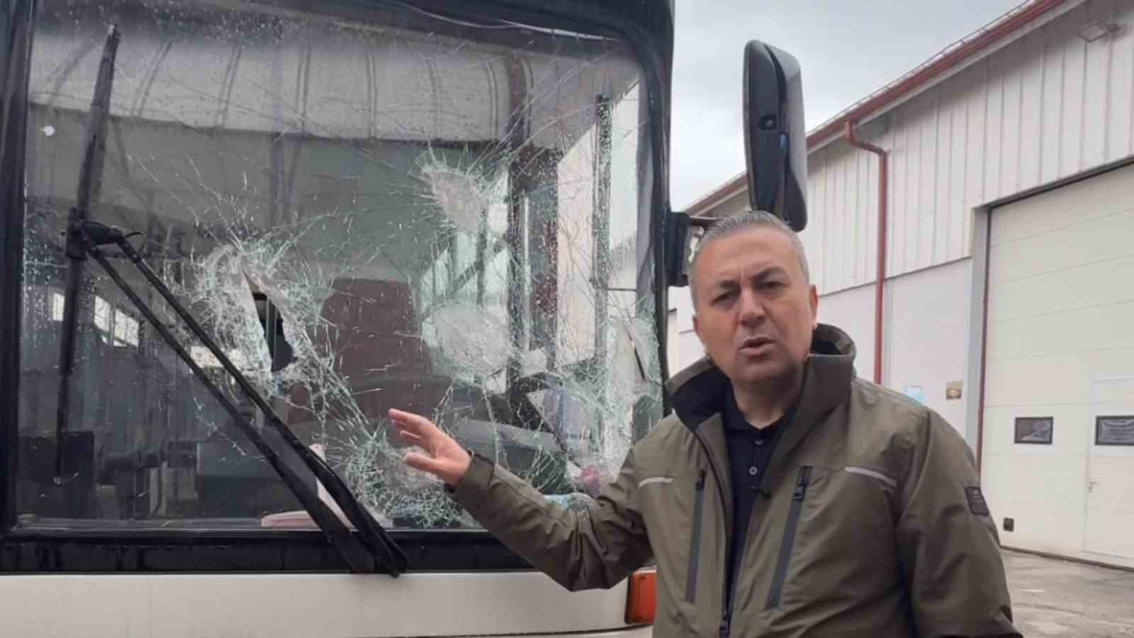 Belediye başkanından kamu malına zarar verenlere terörist benzetmesi
