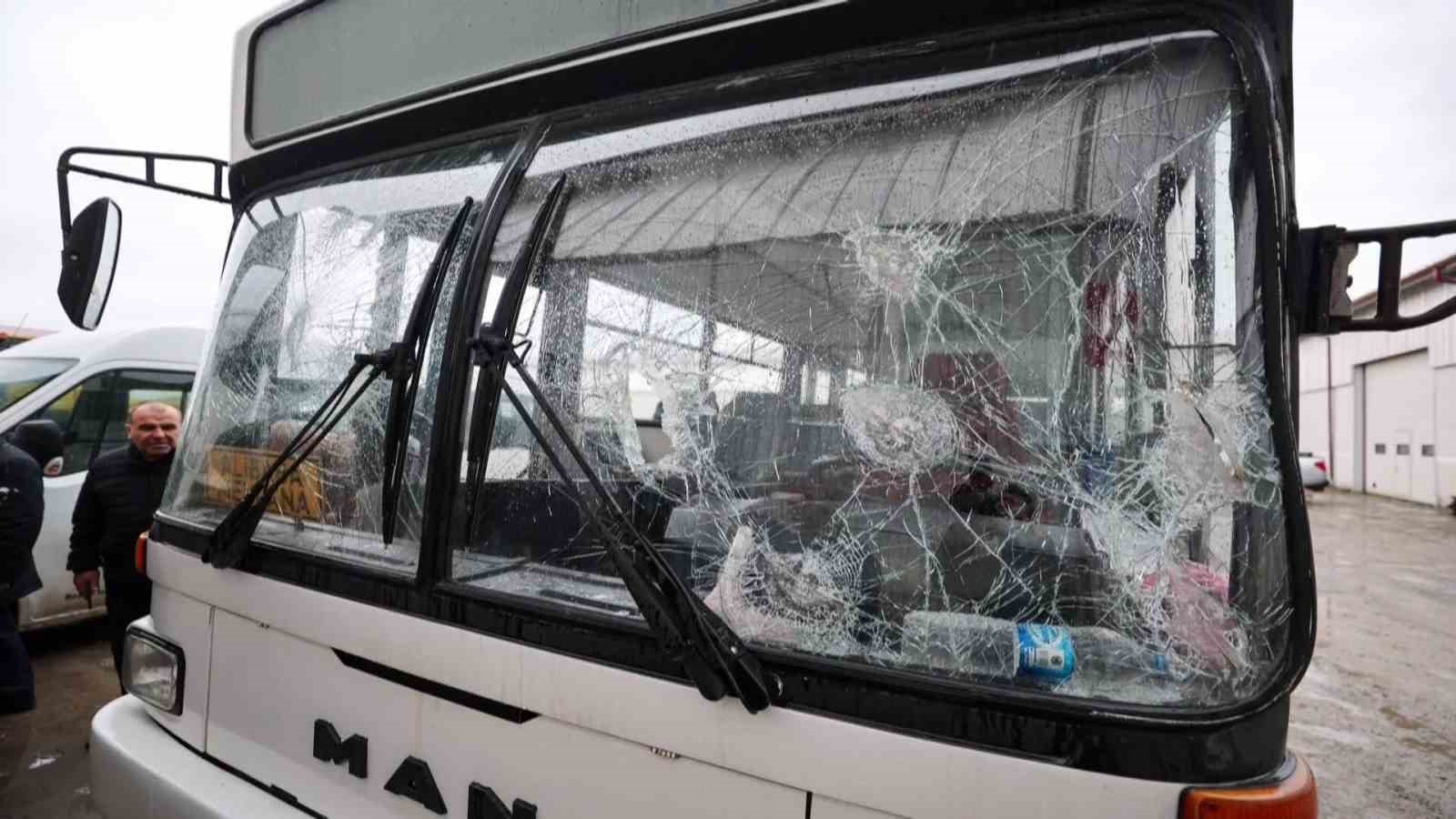 Belediye başkanından kamu malına zarar verenlere terörist benzetmesi
