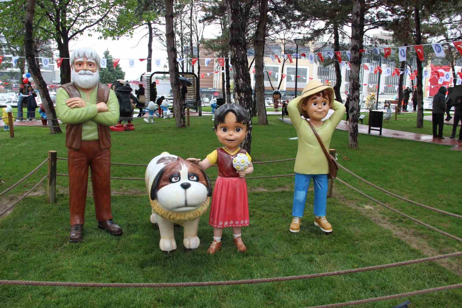 Belediye başkanının koltuğuna oturan çocuklar talimat vermişti: Masal Park hayalleri gerçek oldu
