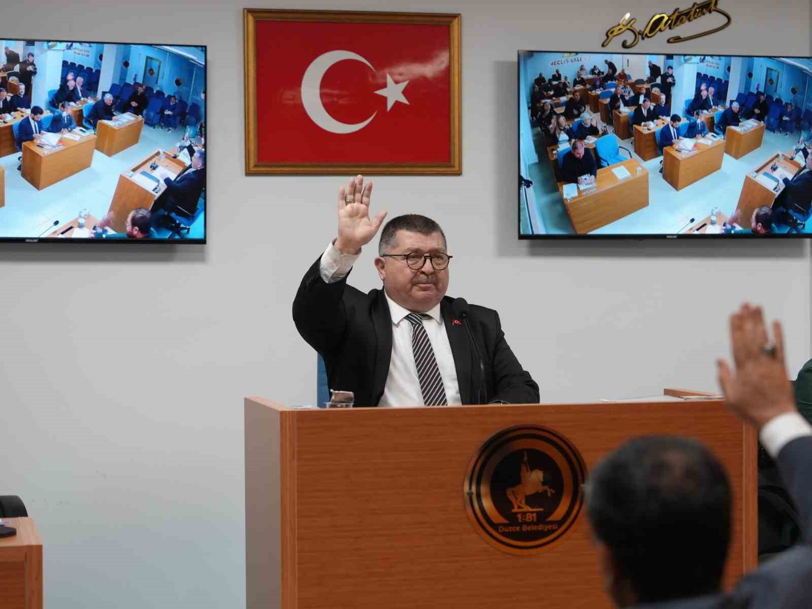 Belediye meclisi 37 gündem maddesini görüştü
Belediye meclisi 37 gündem maddesini görüştü