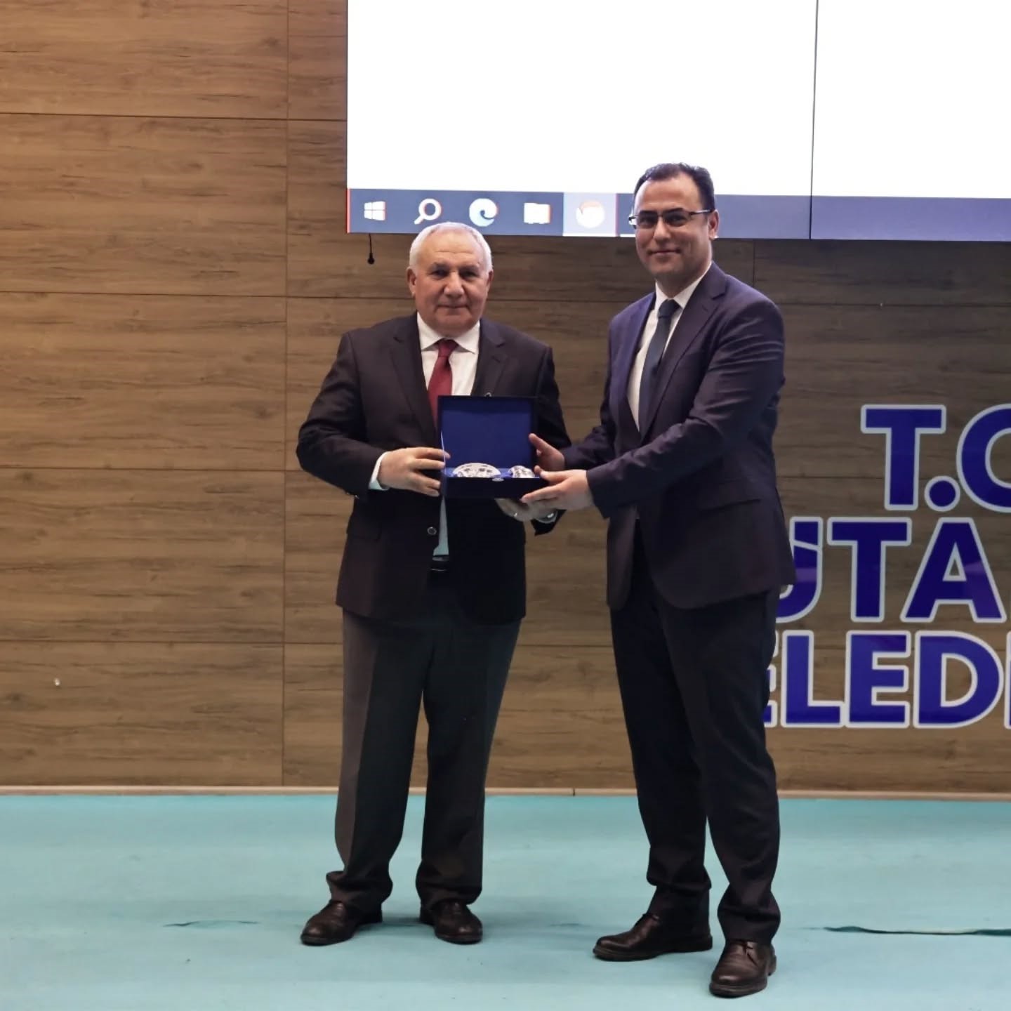 Belediye personeline ihale eğitimi
