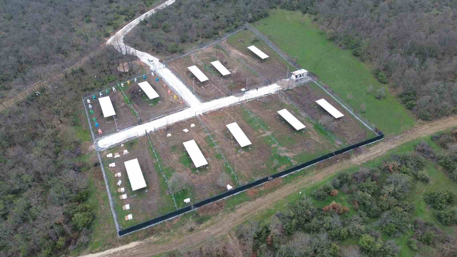 Belediye tesisine sahip çıkamadı...
